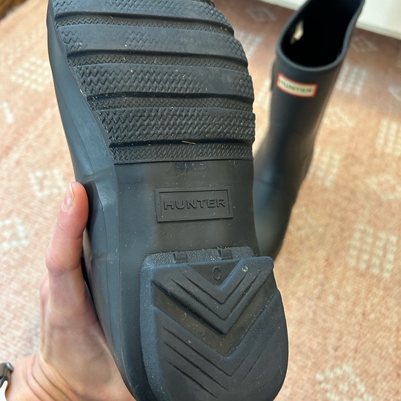 Hunter Boots, Navy, Size 10 - Picture 4 of 6